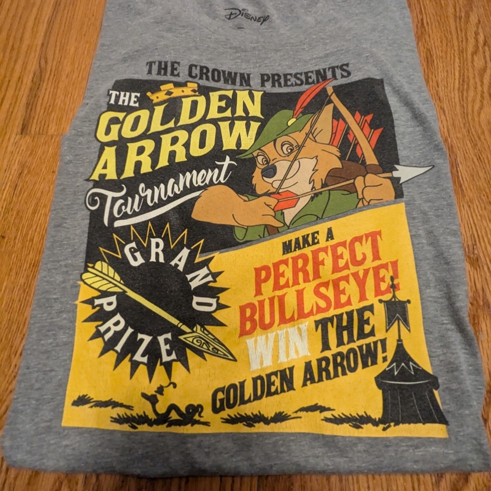 Disney Robinhood short sleeve Graphic tee shirt Large